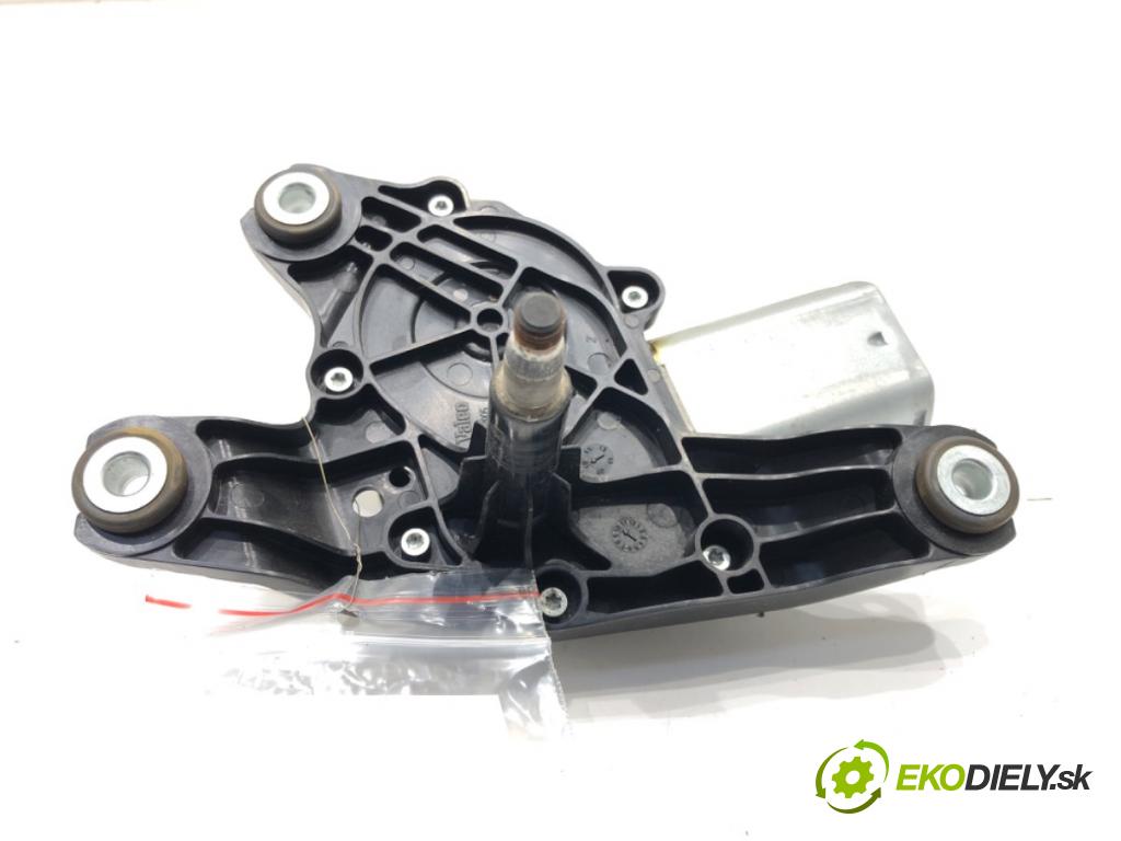 BMW X1 (E84) 2009 - 2015    sDrive 20 d 130 kW [177 KM] olej napędowy 2009 - 2015  Motor stieračov zad 2990856