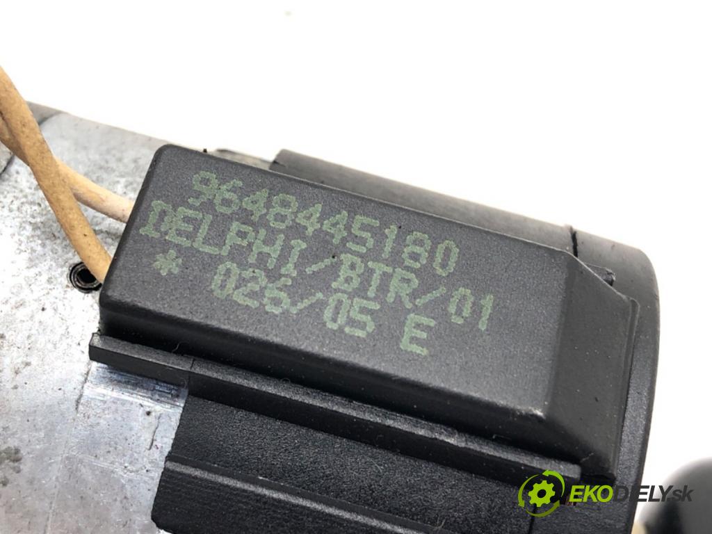 PEUGEOT 307 SW (3H) 2002 - 2009    2.0 HDi 135 100 kW [136 KM] olej napędowy 2004 - 2008  spinačka 36353100 (Spínacie skrinky a kľúče)