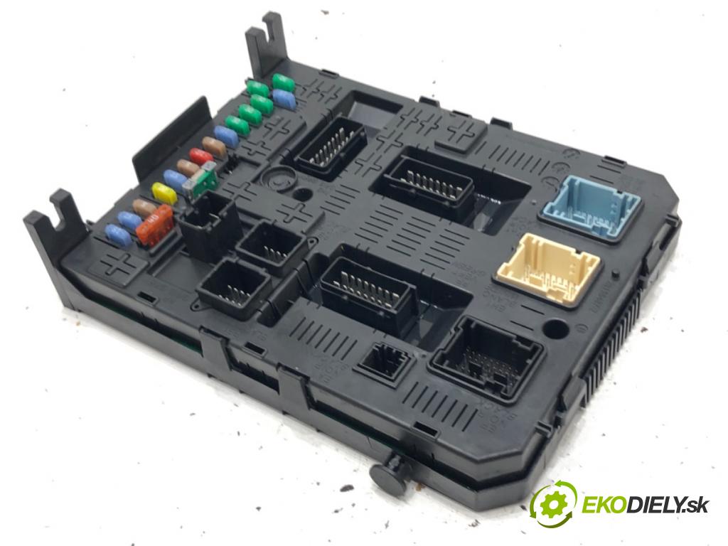 CITROEN C4 PICASSO I nadwozie wielkoprzestrzenne (MPV) (UD_) 2006 - 2015    1.6 HDi 80 kW [109 KM] olej napędowy 2007 - 2013  modul BSI 9664059080 (Pojistkové skříňky)