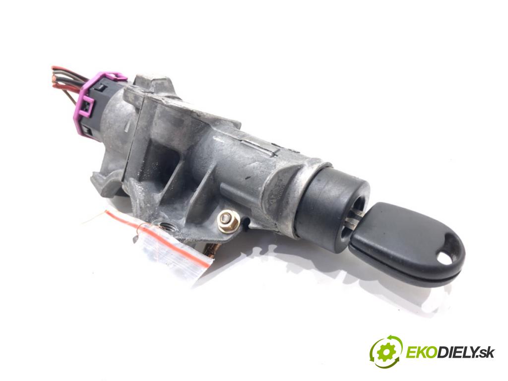 VW GOLF IV (1J1) 1997 - 2008    1.6 74 kW [100 KM] benzyna 1997 - 2004  spinačka  (Spínacie skrinky a kľúče)