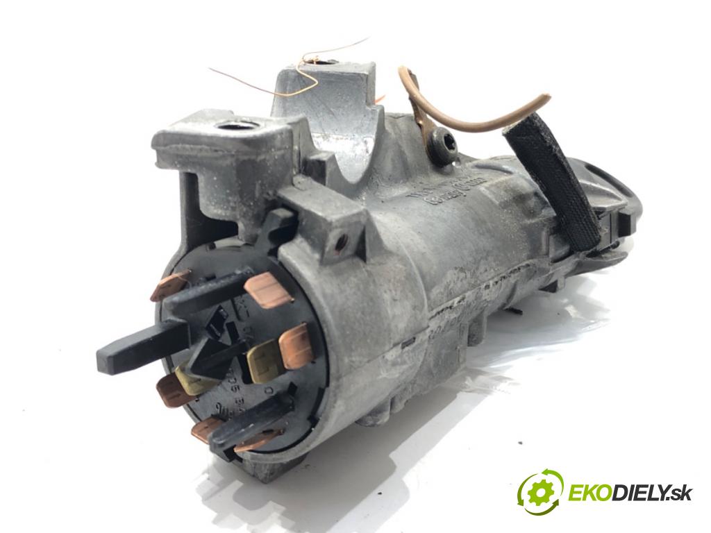 VW GOLF IV (1J1) 1997 - 2008    1.6 74 kW [100 KM] benzyna 1997 - 2004  spinačka  (Spínacie skrinky a kľúče)