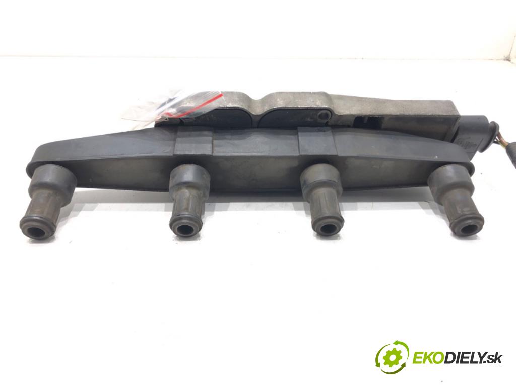 SKODA FABIA I (6Y2) 1999 - 2008    1.4 44 kW [60 KM] benzyna 2000 - 2002  Cievka zapaľovacia 047905104A (Zapaľovacie cievky, moduly)