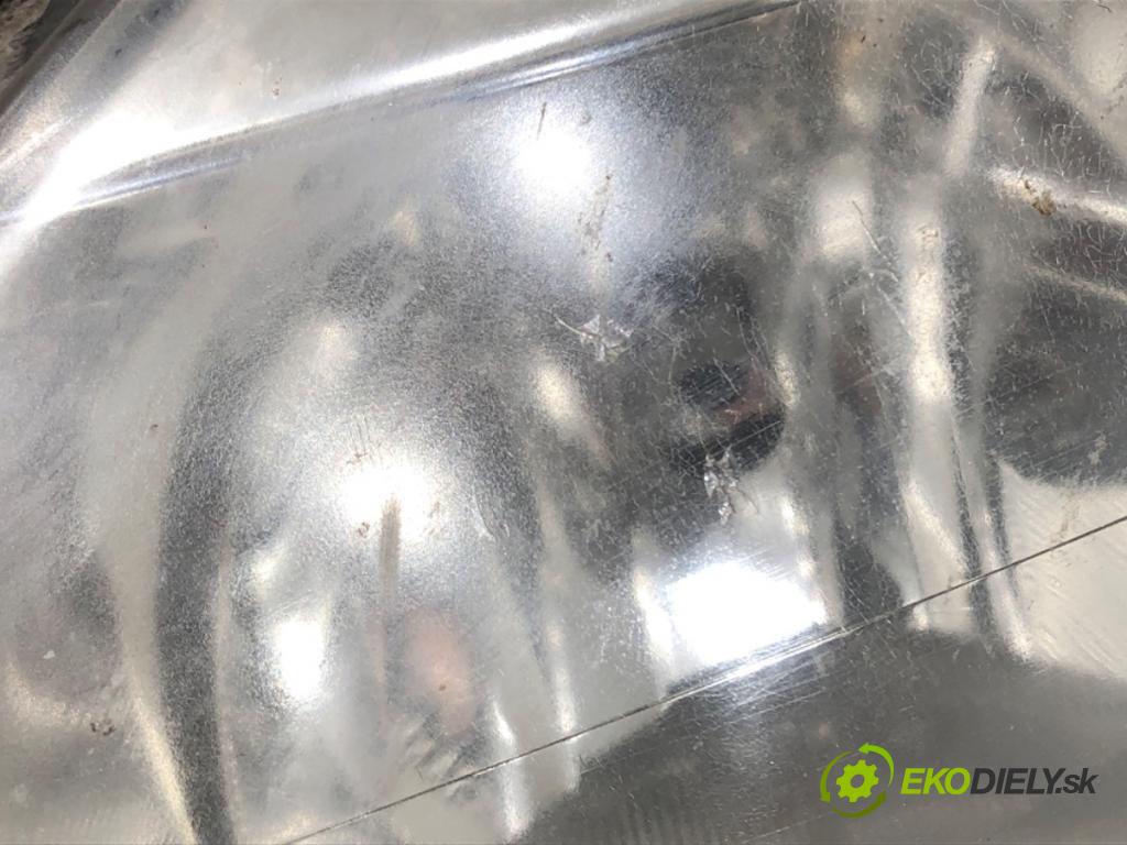RENAULT SCÉNIC II (JM0/1_) 2003 - 2010    1.9 dCi (JM0G, JM12, JM1G, JM2C) 88 kW [120 KM] olej napędowy 2003 - 2006  Svetlomet ľavy predný