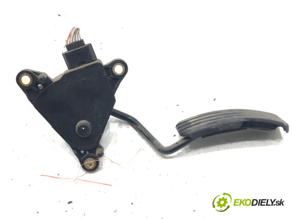 RENAULT SCÉNIC II (JM0/1_) 2003 - 2010    1.9 dCi (JM0G, JM12, JM1G, JM2C) 88 kW [120 KM] olej napędowy 2003 - 2006  Potenciometer plynu 8200159645 (Pedále)