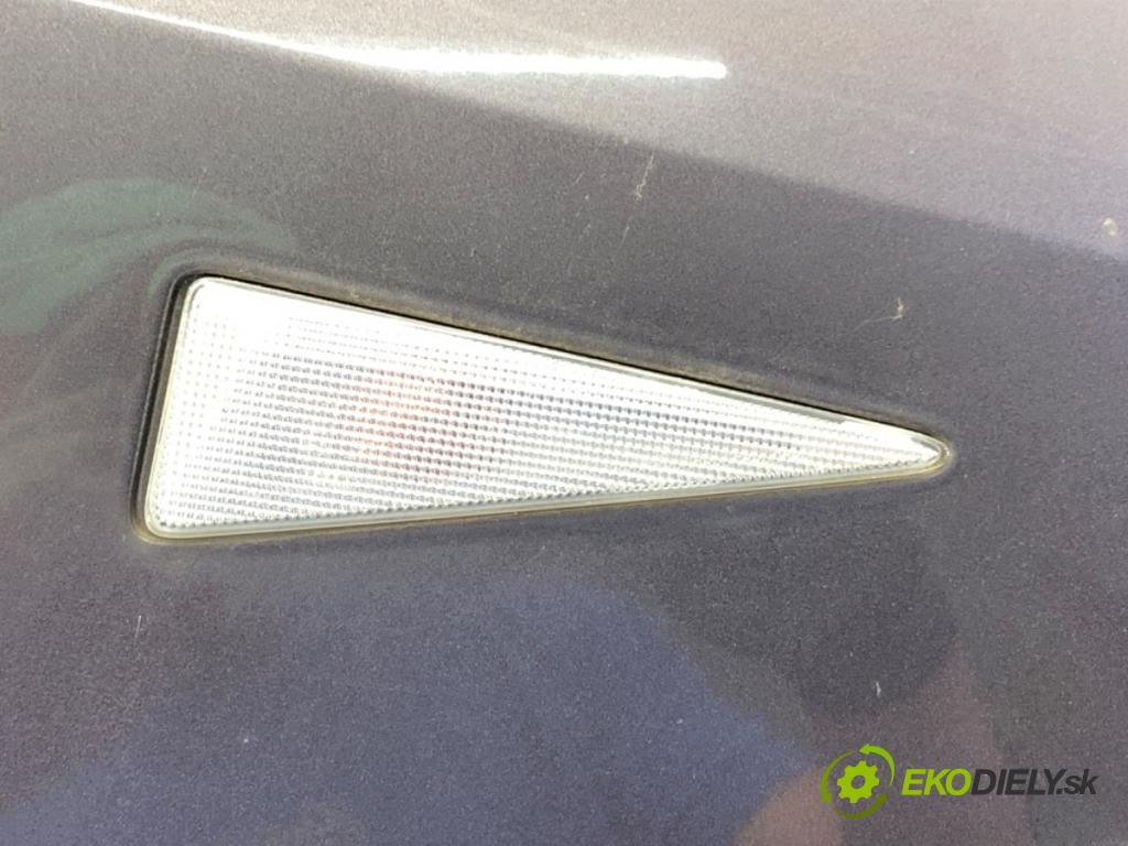 RENAULT SCÉNIC II (JM0/1_) 2003 - 2010    1.9 dCi (JM0G, JM12, JM1G, JM2C) 88 kW [120 KM] olej napędowy 2003 - 2006  blatník pravý přední část