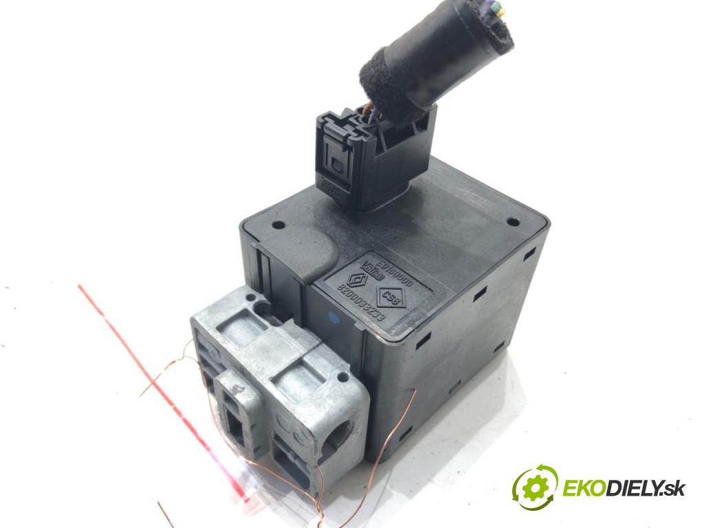 RENAULT SCÉNIC II (JM0/1_) 2003 - 2010    1.9 dCi (JM0G, JM12, JM1G, JM2C) 88 kW [120 KM] olej napędowy 2003 - 2006  blokáda volantu 8200033233 (Ostatné)