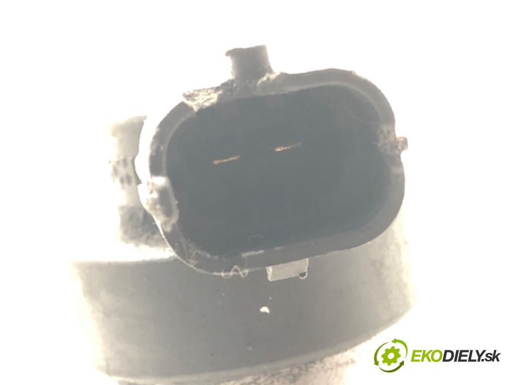 PEUGEOT 407 (6D_) 2004 - 2011    1.6 HDi 110 (6D9HZC, 6D9HYC) 80 kW [109 KM] olej napędowy 2004 - 2010  Regulátor tlaku paliva 0928400607 (Ostatné)