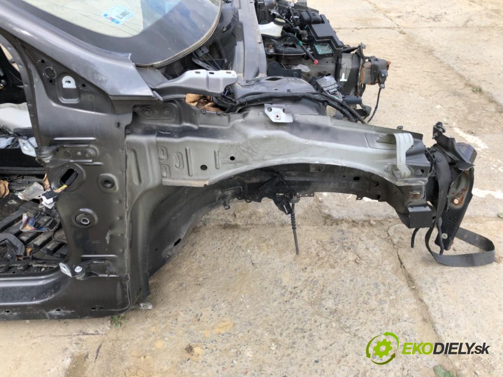 FORD MONDEO V liftback (CE) 2014 - 2022    2.0 TDCi 110 kW [150 KM] olej napędowy 2014 - 2022  KAROSERIA ČTVRŤÁK pravý přední část střecha levý práh 