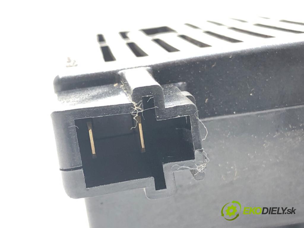 HONDA ACCORD VI coupe (CG) 1997 - 2003    3.0 V6 24V (CG2) 147 kW [200 KM] benzyna 1998 - 2003  Zosilňovač 39155-S82-G010-M1 (Zosilňovače)