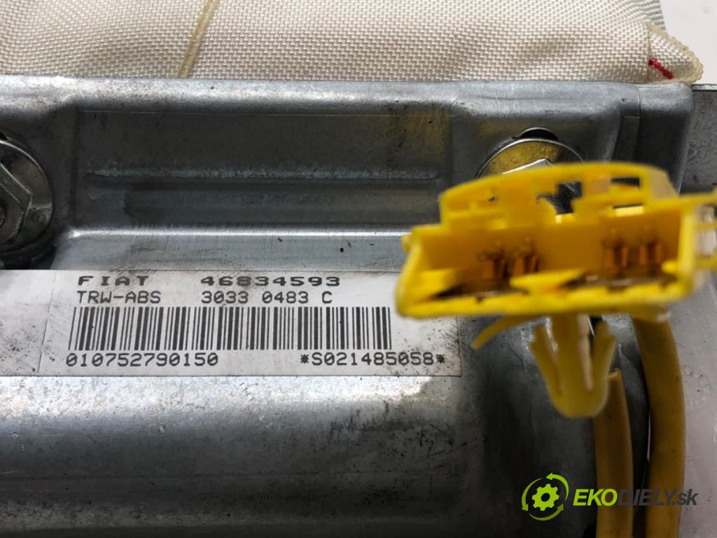 FIAT STILO (192_) 2001 - 2010    1.9 JTD (192_XE1A) 85 kW [115 KM] olej napędowy 2001 - 2006  AirBag spolujazdca 46834593 (Airbagy)