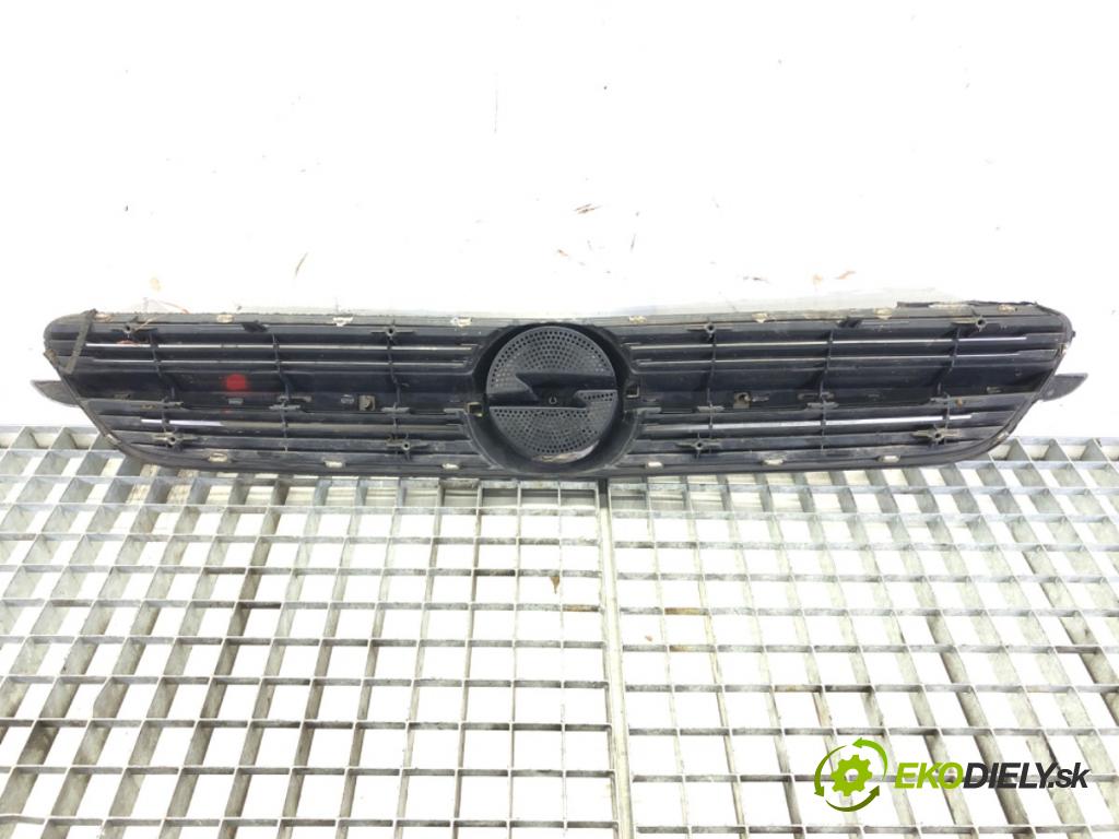OPEL SIGNUM liftback (Z03) 2003 - 2008    1.9 CDTI (F48) 110 kW [150 KM] olej napędowy 2004 - 2008  mřížka maska  (Mřížky (masky) chladičů)