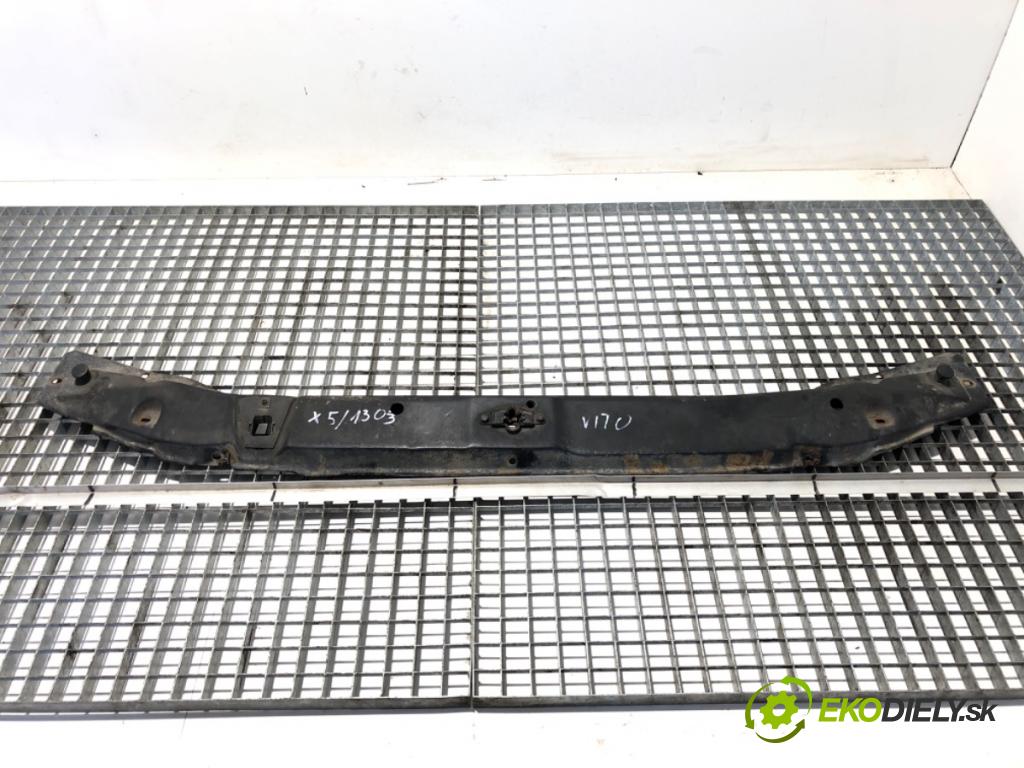 MERCEDES-BENZ VITO Autobus (W638) 1996 - 2003    112 CDI 2.2 (638.194) 90 kW [122 KM] olej napędowy 1999 - 2003  držák přední část  (Výztuhy přední)