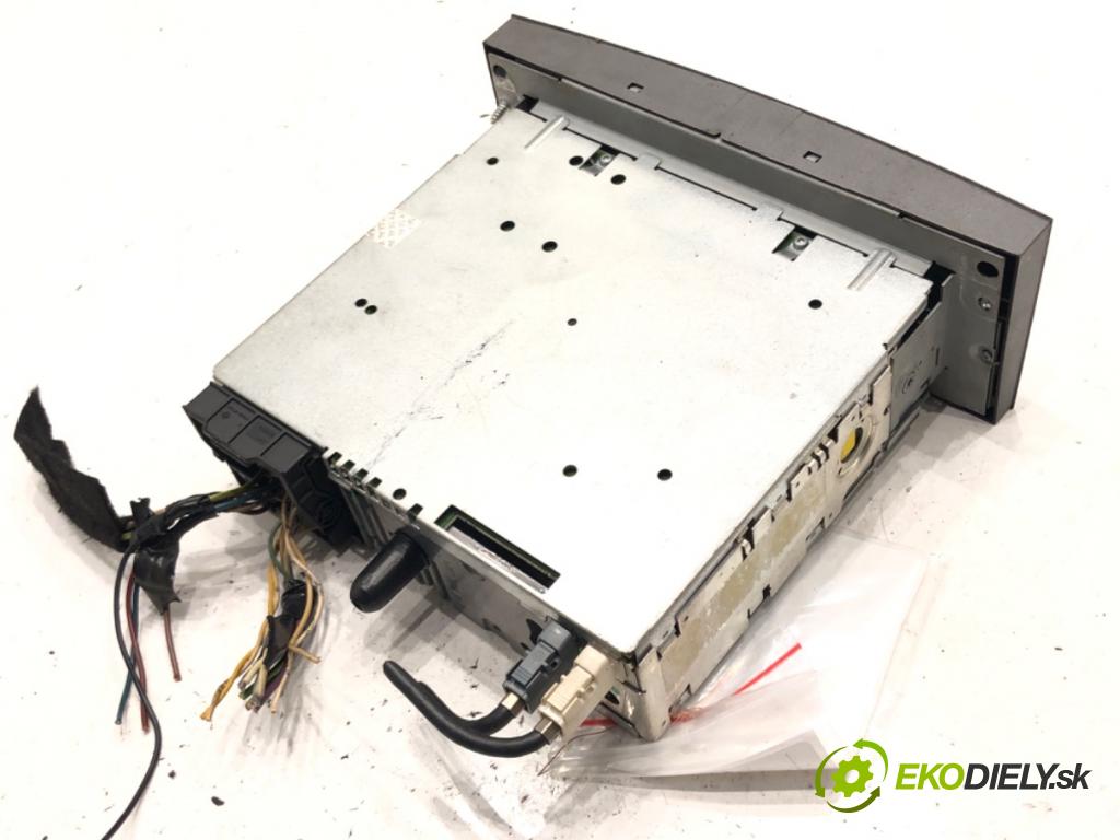 PEUGEOT 407 (6D_) 2004 - 2011    2.0 HDi (6DRHLG, 6DRHLE) 93 kW [126 KM] olej napędowy 2004 - 2007  RADIO  (Audio zariadenia)