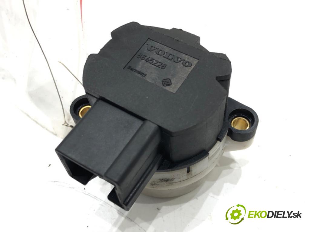 VOLVO S60 I (384) 2000 - 2010    2.0 T 132 kW [180 KM] benzyna 2000 - 2010  Kocka, vložka spínacej skrinky 8645228 (Spínacie skrinky a kľúče)