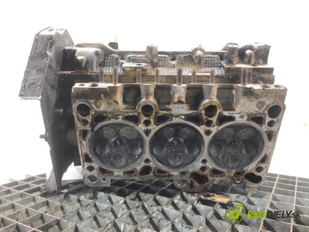 AUDI A4 B6 (8E2) 2000 - 2005    2.4 125 kW [170 KM] benzyna 2001 - 2004  Hlava valcov ľavá strana BDV (Hlavy valcov)