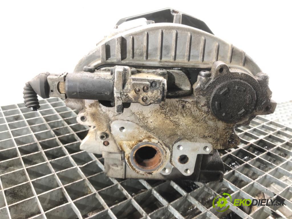 AUDI A4 B6 (8E2) 2000 - 2005    2.4 125 kW [170 KM] benzyna 2001 - 2004  Hlava valcov pravá BDV (Hlavy valcov)