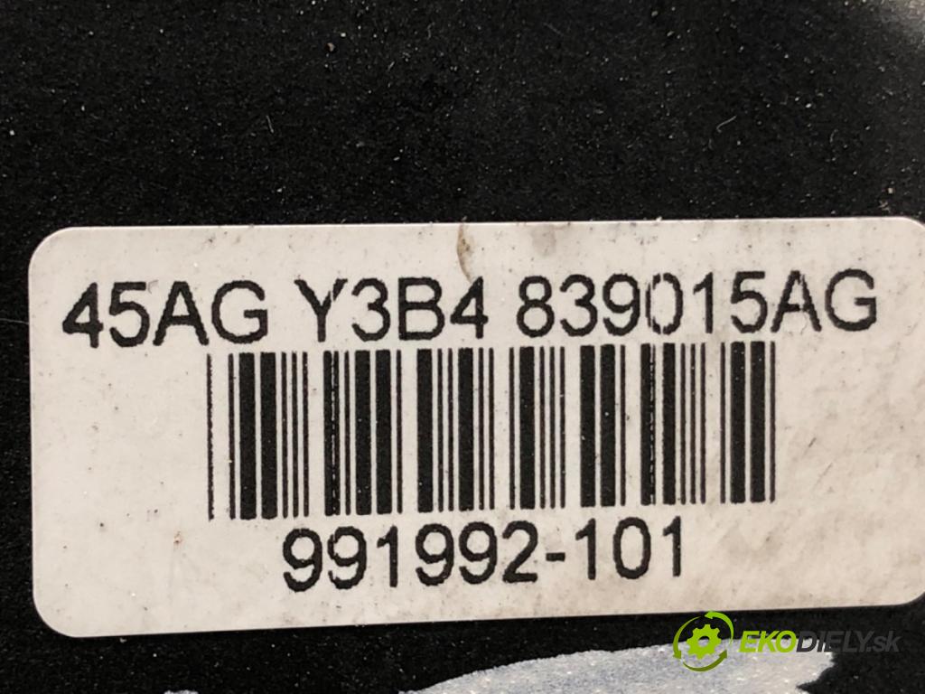 VW POLO (9N_, 9A_) 2001 - 2014    1.2 12V 47 kW [64 KM] benzyna 2001 - 2007  zámok dveře levý zadní část 3B4839015AG