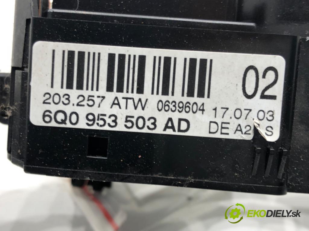 VW POLO (9N_, 9A_) 2001 - 2014    1.2 12V 47 kW [64 KM] benzyna 2001 - 2007  Prepínač kombinovaný 6Q0953503AD (Prepínače, spínače, tlačidlá a ovládače kúrenia)