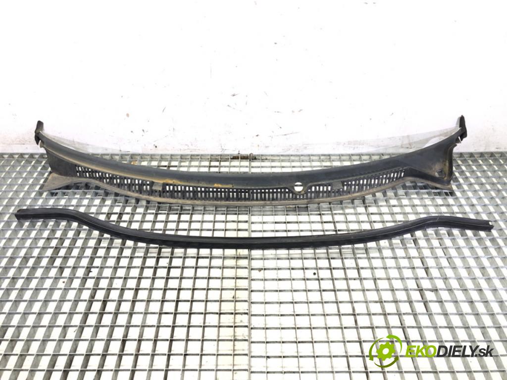 VW POLO (9N_, 9A_) 2001 - 2014    1.2 12V 47 kW [64 KM] benzyna 2001 - 2007  Torpédo, plast pod čelné okno 6Q1819415B (Torpéda)