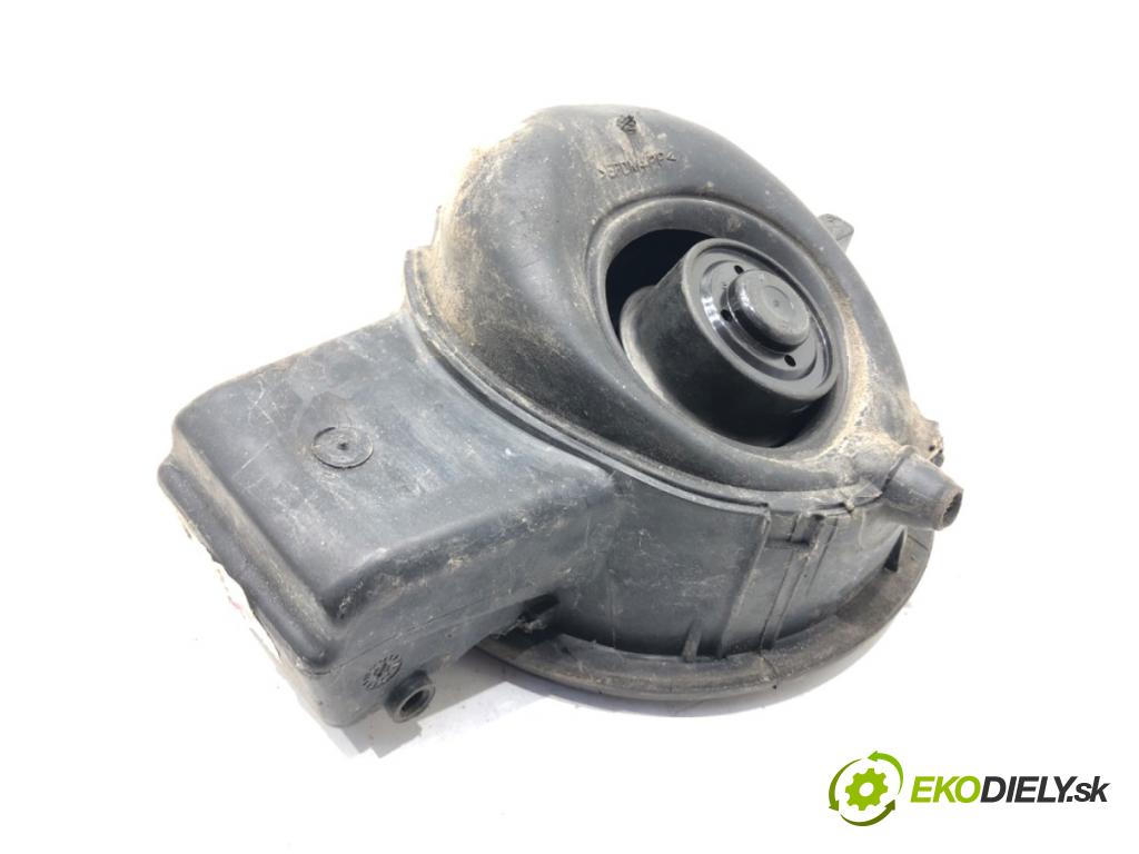 VW POLO (9N_, 9A_) 2001 - 2014    1.2 12V 47 kW [64 KM] benzyna 2001 - 2007  Dvierka nádrže paliva  (Ostatné)