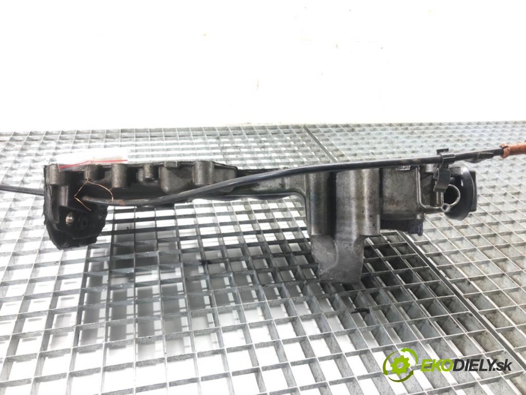 VW POLO (9N_, 9A_) 2001 - 2014    1.2 12V 47 kW [64 KM] benzyna 2001 - 2007  obal 03E109211D (Kryty motora)