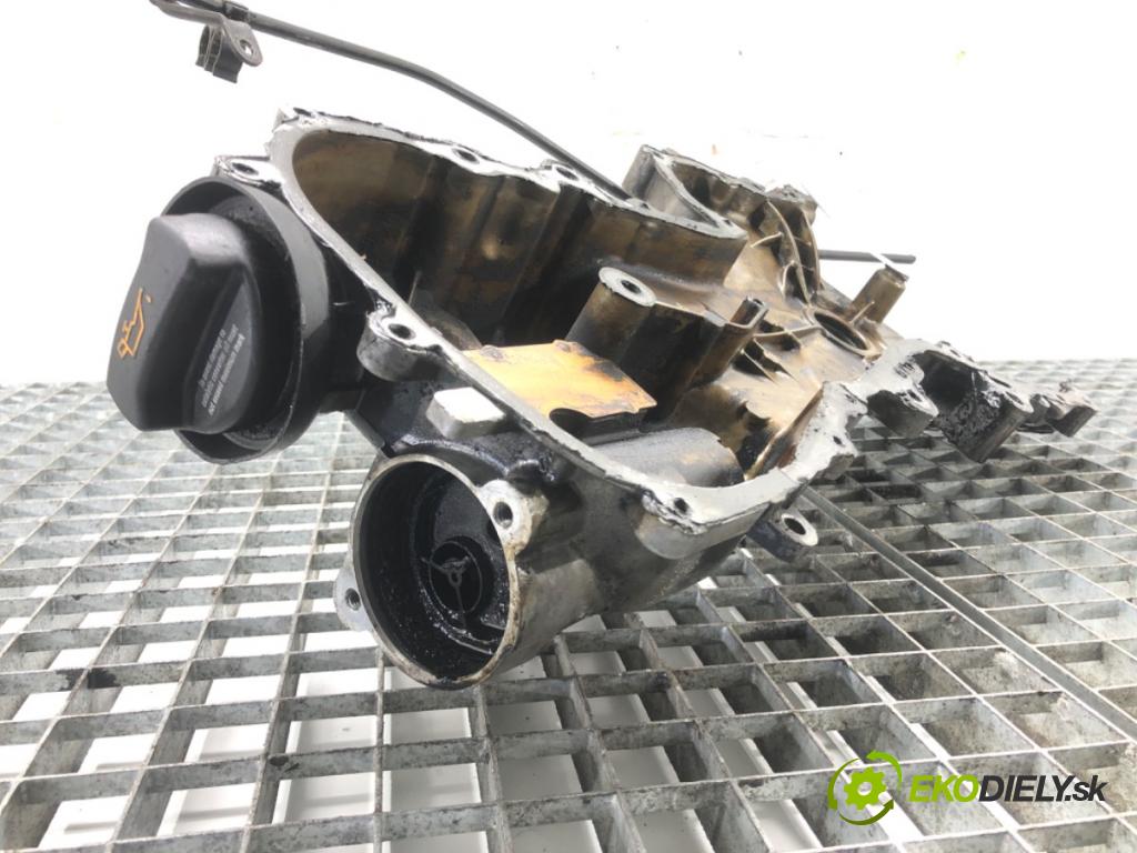 VW POLO (9N_, 9A_) 2001 - 2014    1.2 12V 47 kW [64 KM] benzyna 2001 - 2007  obal 03E109211D (Kryty motora)