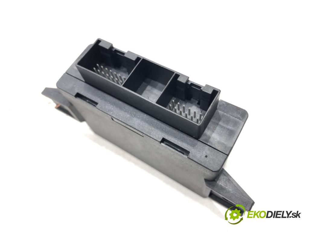 SKODA FABIA I (6Y2) 1999 - 2008    2.0 85 kW [116 KM] benzyna 1999 - 2008  Modul PDC 6Y6919283A (Ostatné)