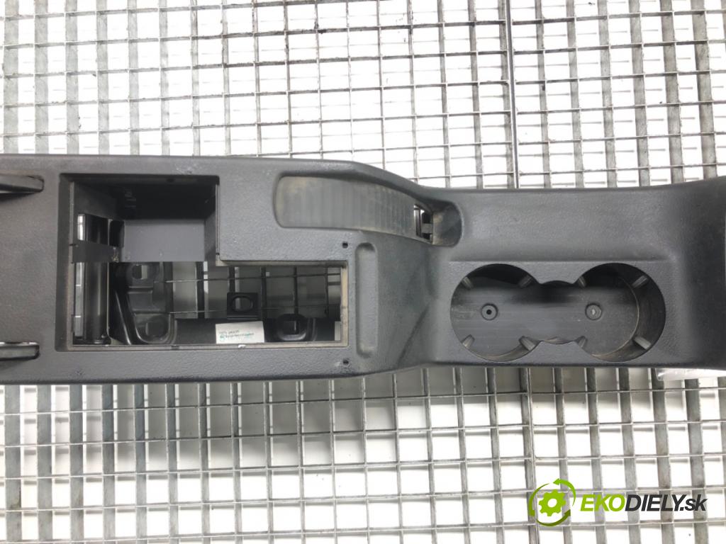 VW PASSAT B5.5 (3B3) 2000 - 2005    1.9 TDI 96 kW [130 KM] olej napędowy 2000 - 2005  Tunel stredový  (Stredový tunel / panel)