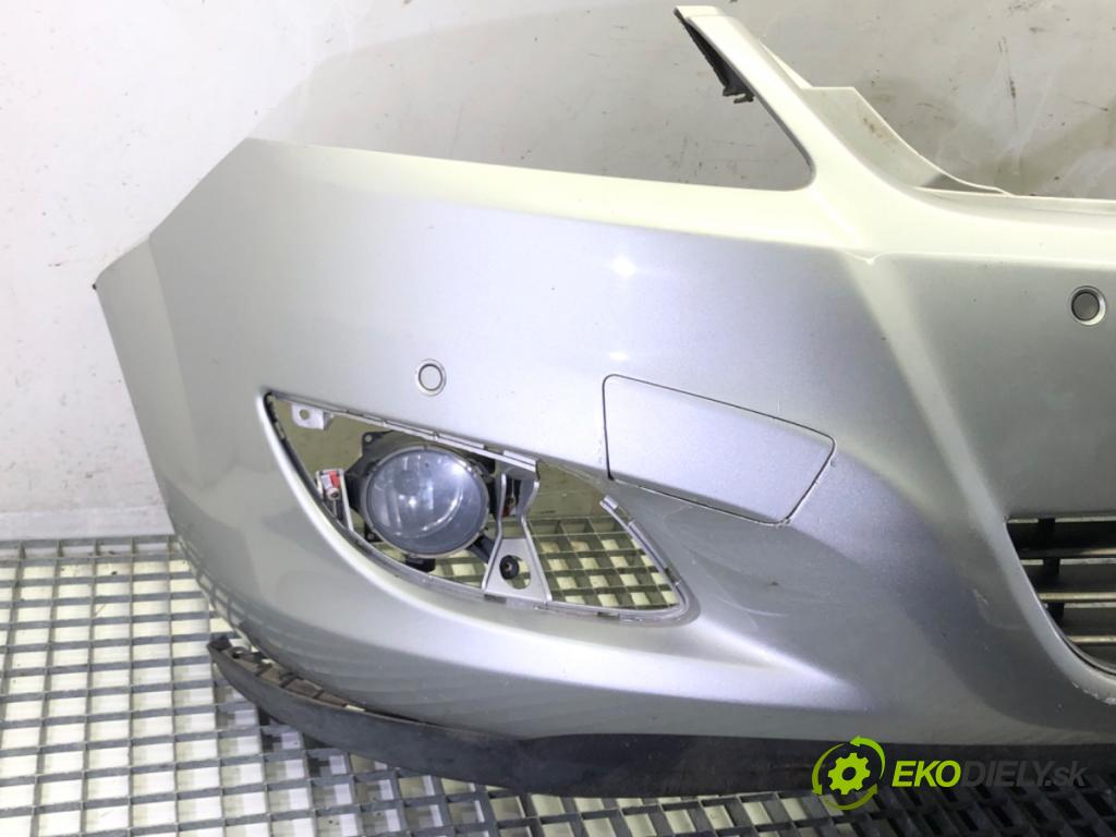 OPEL ZAFIRA B Nadwozie pełne/minivan (A05) 2005 - 2015    1.9 CDTI VAN (M75) 110 kW [150 KM] olej napędowy 2005 - 2015  nárazník přední část  (Ostatné)