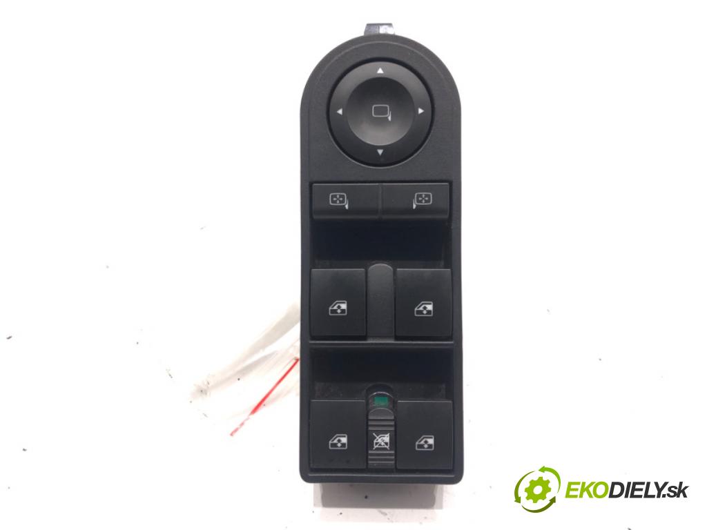 OPEL ZAFIRA B Nadwozie pełne/minivan (A05) 2005 - 2015    1.9 CDTI VAN (M75) 110 kW [150 KM] olej napędowy 2005 - 2015  Prepínač okien 13228699 (Prepínače, spínače, tlačidlá a ovládače kúrenia)