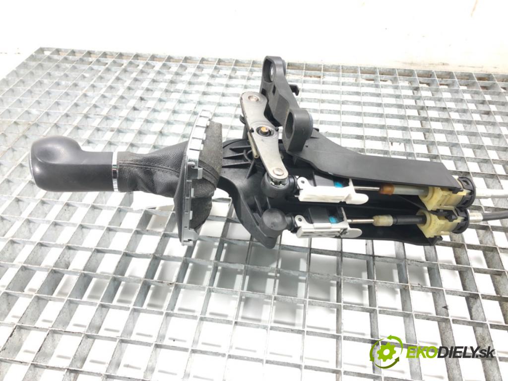 OPEL ZAFIRA B Nadwozie pełne/minivan (A05) 2005 - 2015    1.9 CDTI VAN (M75) 110 kW [150 KM] olej napędowy 2005 - 2015  Kulisa 55351959 (Rýchlostné páky / kulisy)