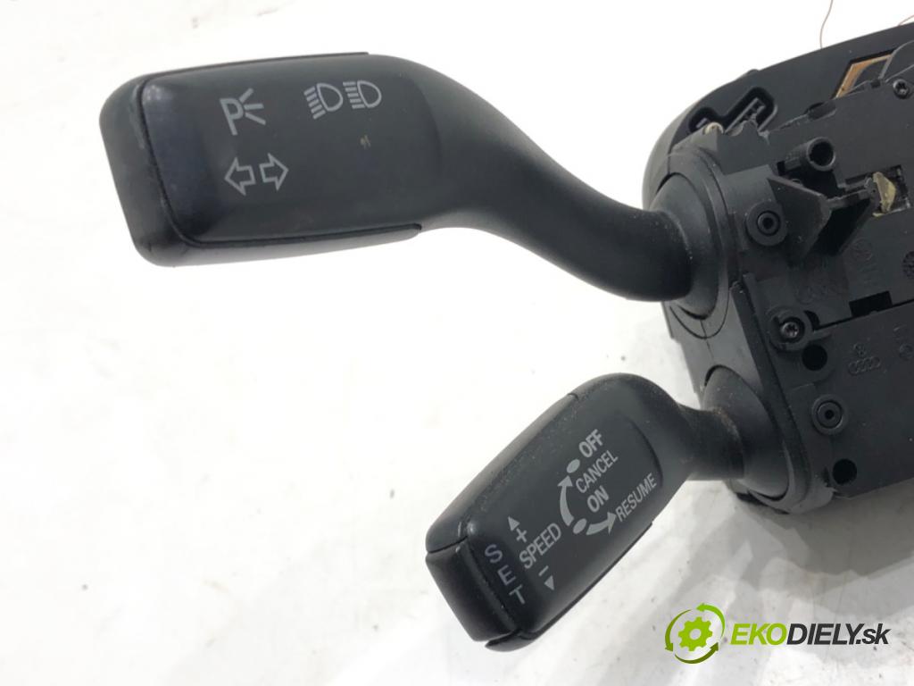 AUDI A4 B6 (8E2) 2000 - 2005    1.9 TDI 96 kW [130 KM] olej napędowy 2000 - 2004  Prepínač kombinovaný 8E0953549L (Prepínače, spínače, tlačidlá a ovládače kúrenia)