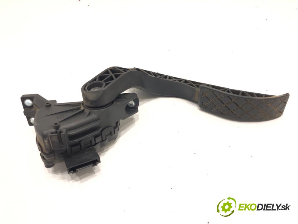 AUDI A4 B6 (8E2) 2000 - 2005    1.9 TDI 96 kW [130 KM] olej napędowy 2000 - 2004  Potenciometer plynu 8E1721523 (Pedále)