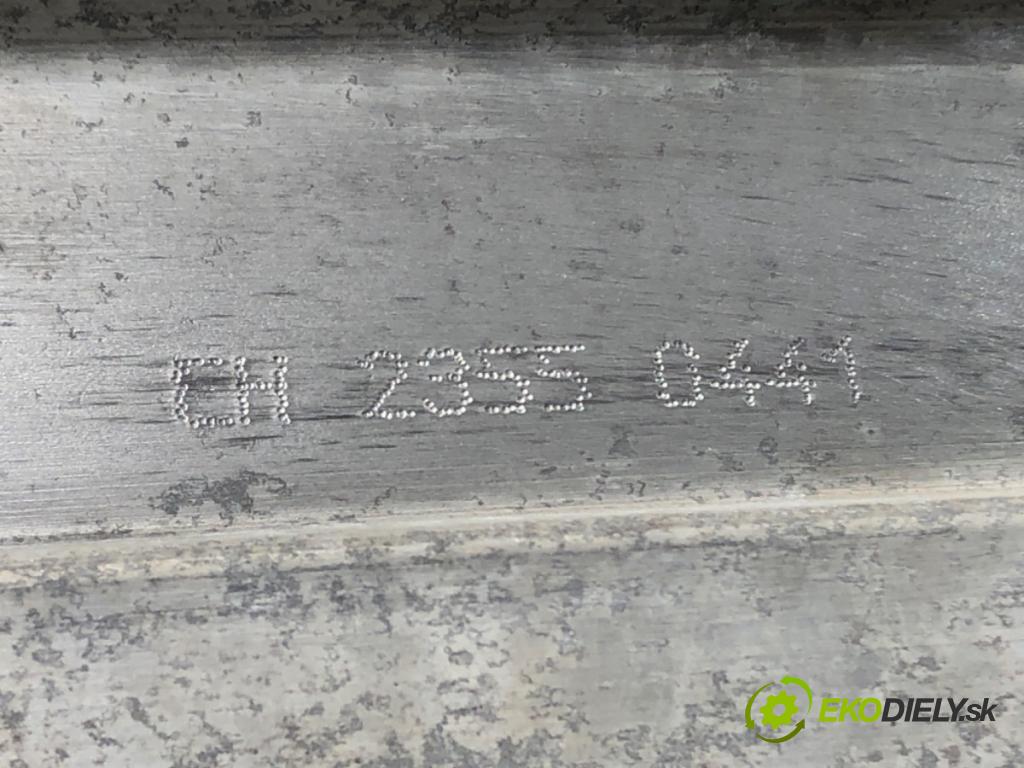 AUDI A4 B6 (8E2) 2000 - 2005    1.9 TDI 96 kW [130 KM] olej napędowy 2000 - 2004  výztuha nárazníka přední část  (Výztuhy přední)