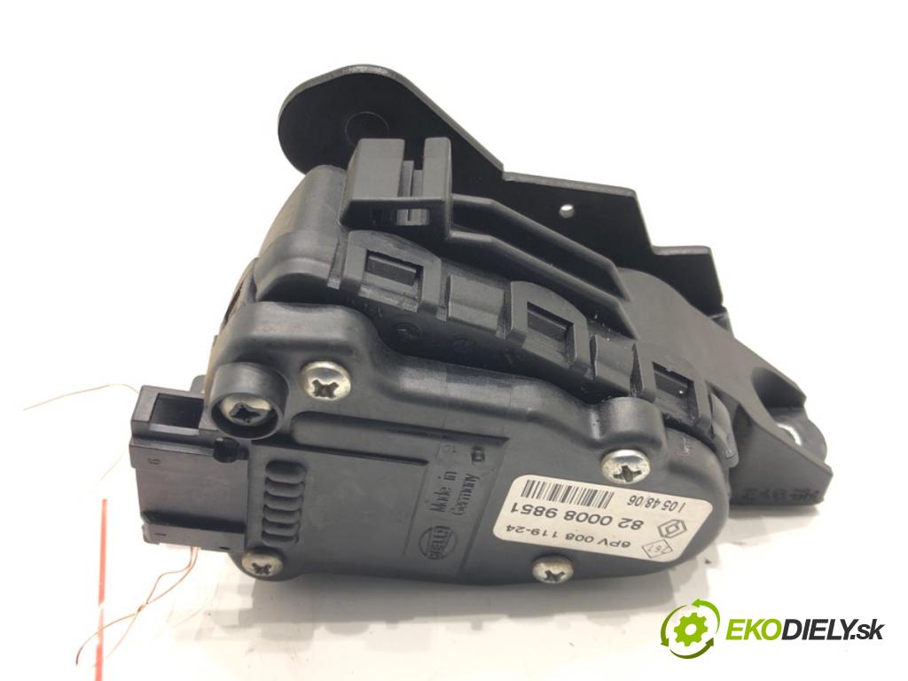 RENAULT KANGOO (KC0/1_) 1997 - 2022    1.5 dCi (KC07) 48 kW [65 KM] olej napędowy 2001 - 2022  Potenciometer plynu 8200089851 (Pedále)