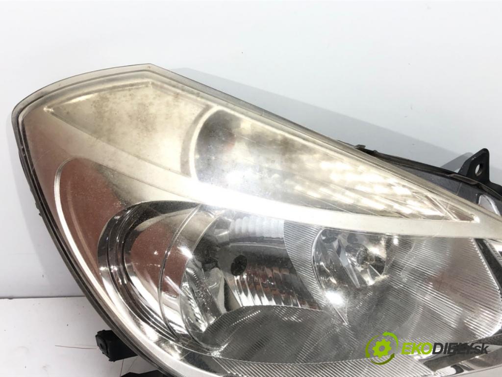 RENAULT CLIO III (BR0/1, CR0/1) 2005 - 2014    1.2 16V (BR0R, BR1D, BR1L, CR0R) 48 kW [65 KM] benzyna 2005 - 2014  Svetlomet pravy predný 7701061069