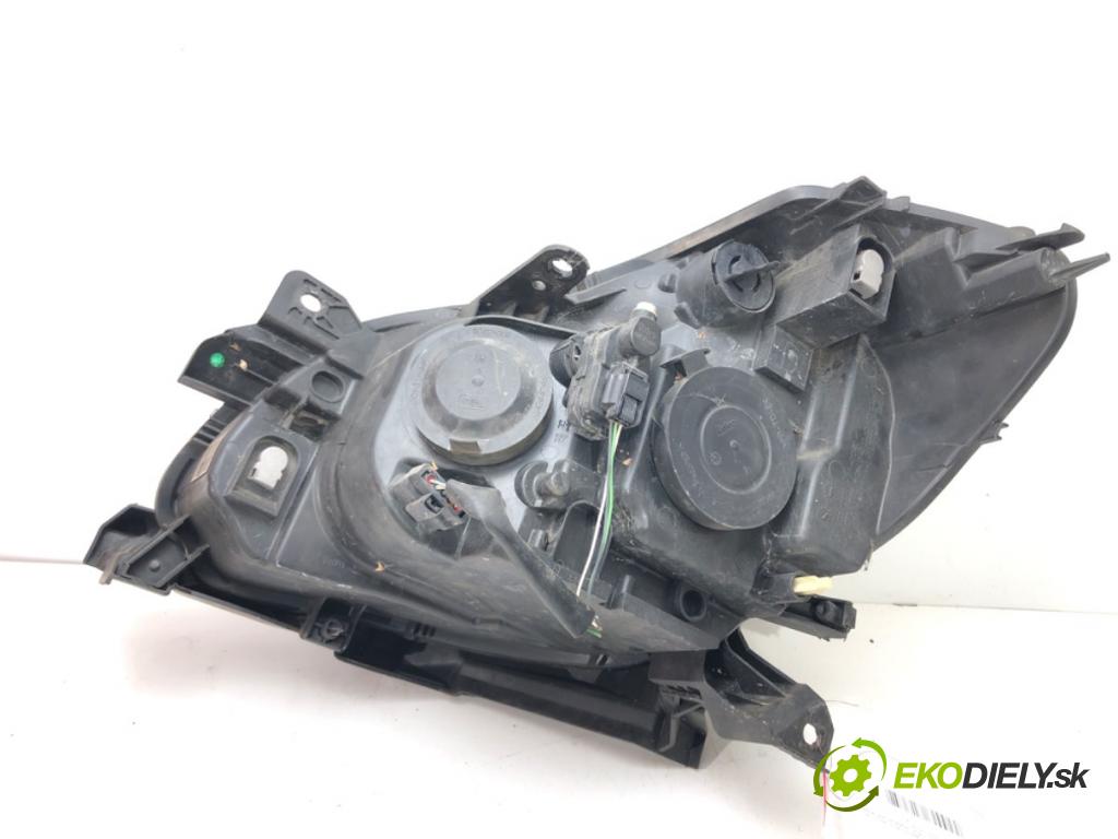 RENAULT CLIO III (BR0/1, CR0/1) 2005 - 2014    1.2 16V (BR0R, BR1D, BR1L, CR0R) 48 kW [65 KM] benzyna 2005 - 2014  Svetlomet pravy predný 7701061069
