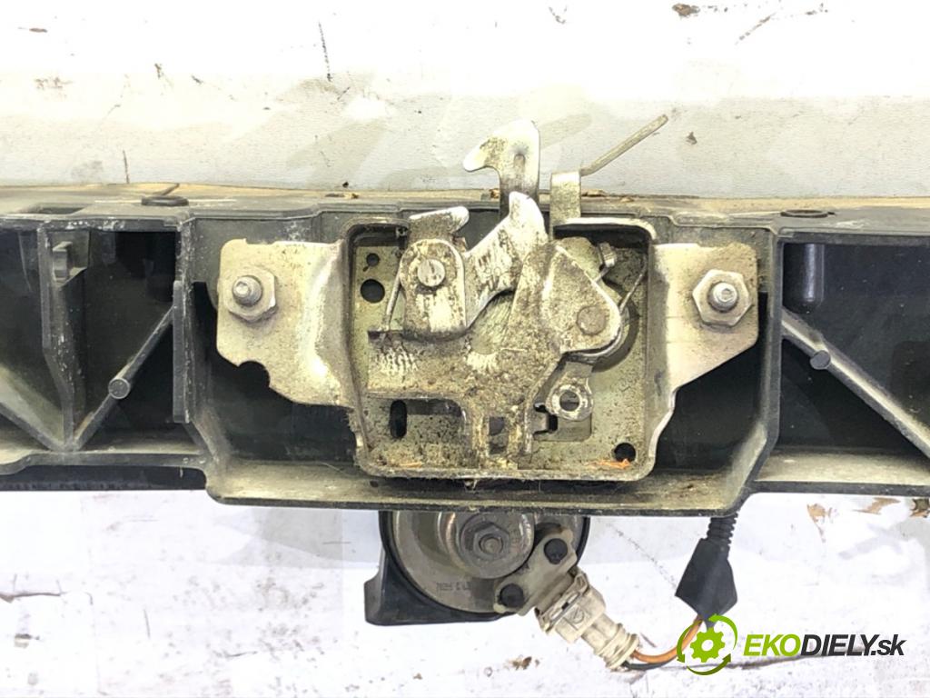 RENAULT CLIO III (BR0/1, CR0/1) 2005 - 2014    1.2 16V (BR0R, BR1D, BR1L, CR0R) 48 kW [65 KM] benzyna 2005 - 2014  držák přední část 8200290143 (Výztuhy přední)