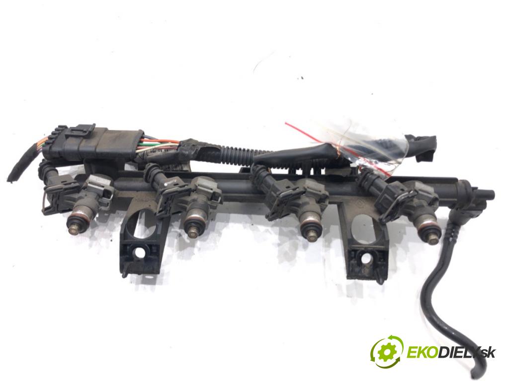 RENAULT CLIO III (BR0/1, CR0/1) 2005 - 2014    1.2 16V (BR0R, BR1D, BR1L, CR0R) 48 kW [65 KM] benzyna 2005 - 2014  Lišta vstrekovacia 8200292590 (Vstrekovacie lišty)