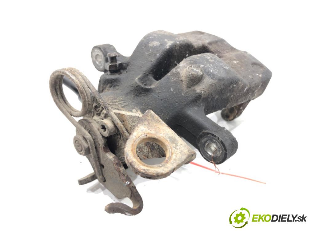 ALFA ROMEO 156 Sportwagon (932_) 1997 - 2006    1.9 JTD 16V Q4 (932BXN20) 110 kW [150 KM] olej napędowy 2004 - 2006  Brzdič strmeň ľavy zad
