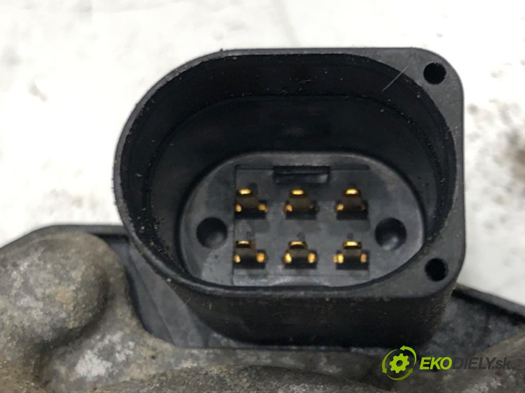 VW FOX liftback (5Z1, 5Z3, 5Z4) 2003 - 2015    1.2 40 kW [55 KM] benzyna 2005 - 2011  Škrtiaca klapka 03D133062E (Škrtiace klapky)