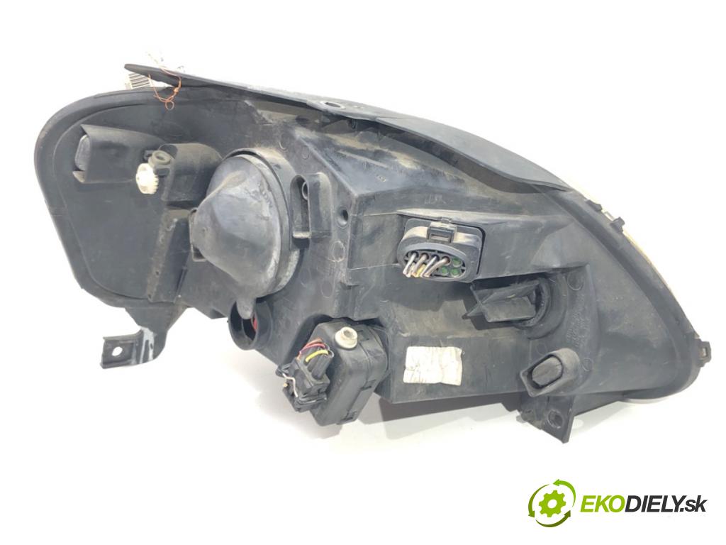 VW FOX liftback (5Z1, 5Z3, 5Z4) 2003 - 2015    1.2 40 kW [55 KM] benzyna 2005 - 2011  Svetlomet ľavy predný
