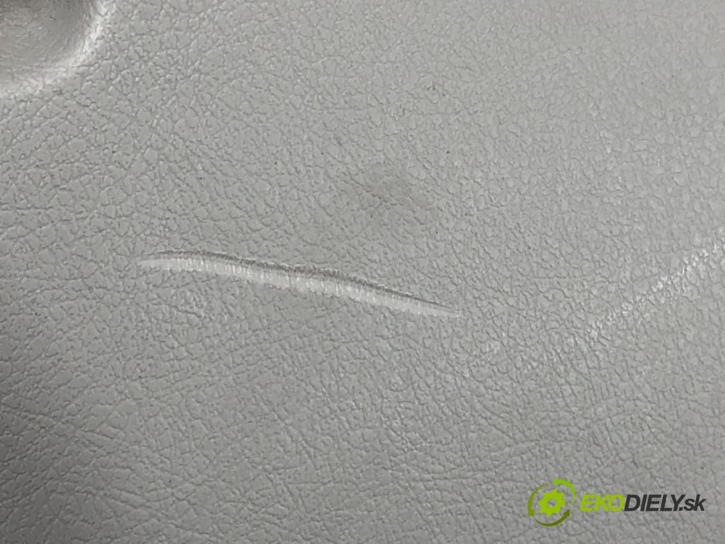 PEUGEOT 207 (WA_, WC_) 2006 - 2015    1.6 HDi 66 kW [90 KM] olej napędowy 2006 - 2013  Priehradka, kastlík spolujazdca  (Priehradky, kastlíky)