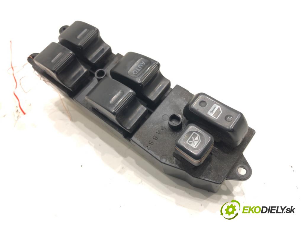 TOYOTA YARIS VERSO (_P2_) 1999 - 2005    1.4 D-4D (NLP20_, NLP22_) 55 kW [75 KM] olej napędowy 2000 - 2005  Prepínač okien 84820-52040 (Prepínače, spínače, tlačidlá a ovládače kúrenia)