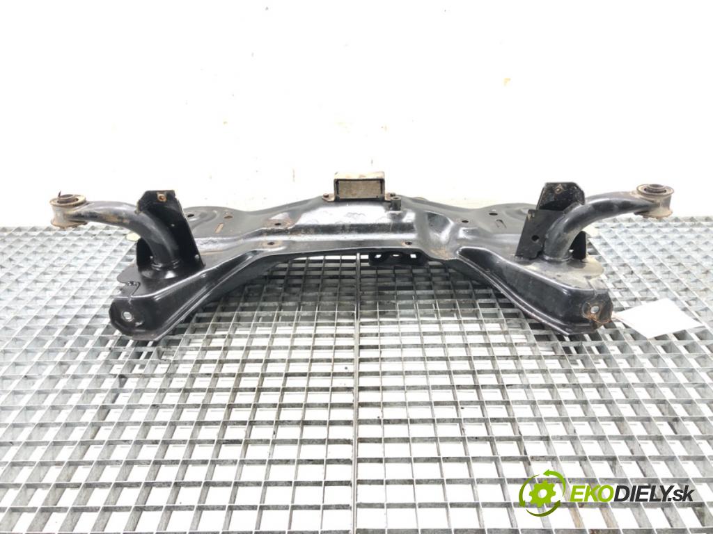 HYUNDAI GETZ (TB) 2001 - 2011    1.3 i 60 kW [82 KM] benzyna 2002 - 2004  výztuha pod motor  (Výztuhy přední)