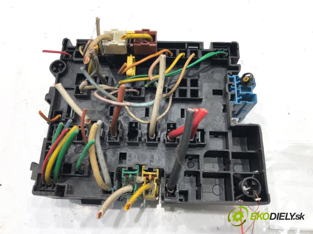 CITROEN XSARA PICASSO (N68) 1999 - 2012    2.0 HDi 66 kW [90 KM] olej napędowy 1999 - 2011  Modul BSM 9628024480 (Ostatné)