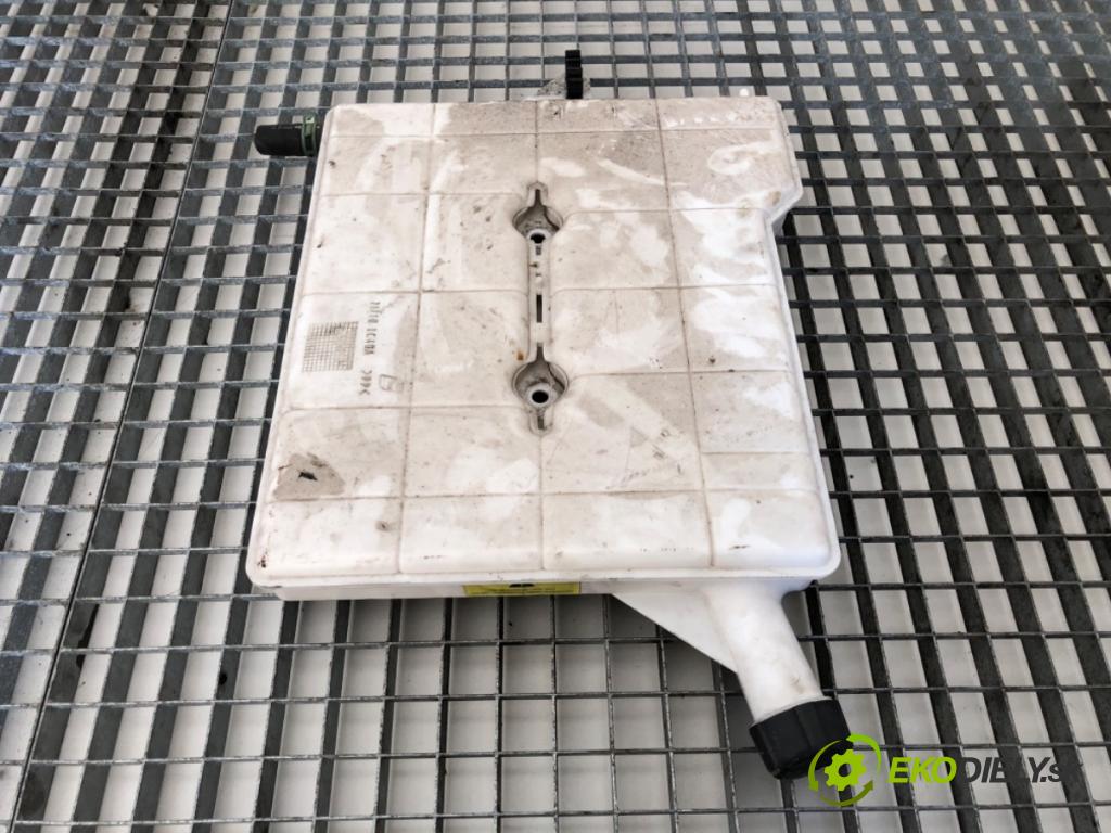 RENAULT TRUCKS D 2013 - 2022    D CAB 2M  Nádržka vyrovnávacia (kvapaliny) chladiaceho 21710LC40A