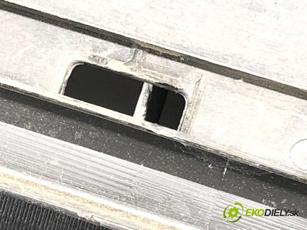 AUDI A6 C5 (4B2) 1997 - 2005    2.0 96 kW [130 KM] benzyna 2001 - 2005  Torpédo, plast pod čelné okno 4B1819403C (Torpéda)