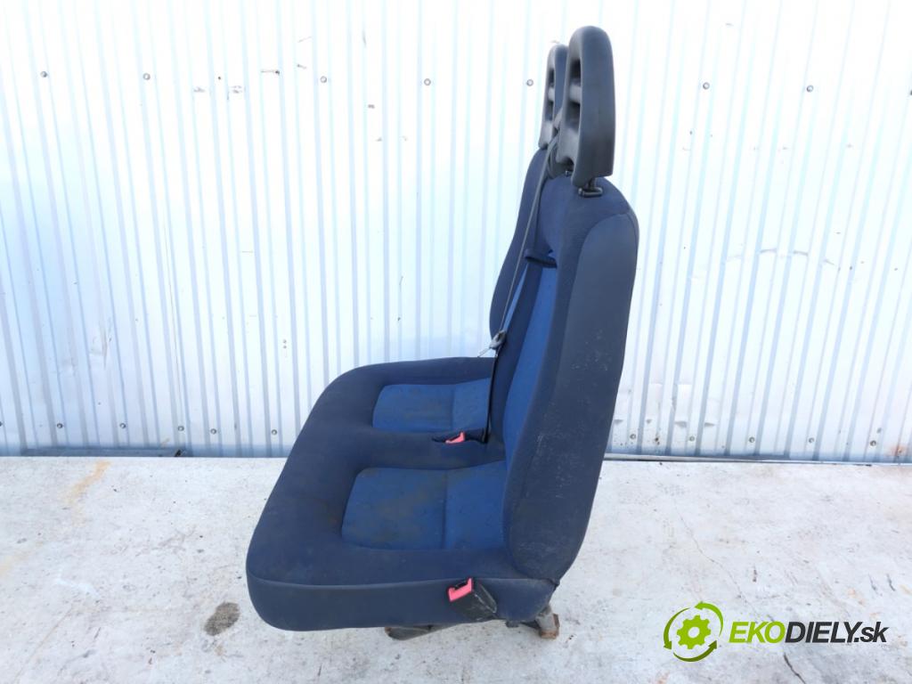 PEUGEOT BOXER Autobus (244, Z_) 2001 - 2022    2.2 HDi 74 kW [101 KM] olej napędowy 2002 - 2022  Sedadlo pravy predný