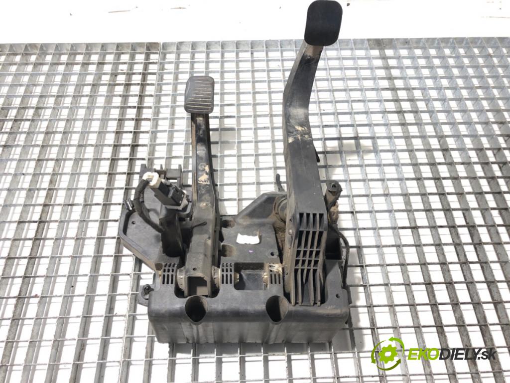 FIAT DUCATO Autobus (250_) 2006 - 2022    120 Multijet 2,3 D 88 kW [120 KM] olej napędowy 2006 - 2022  PEDÁL: 1341020080 (Pedále)